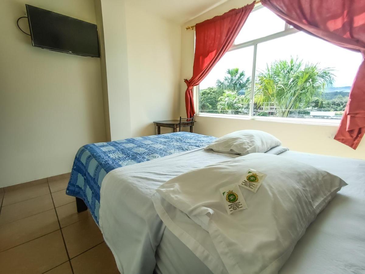 Hotel Real Amazónico Puyo Kültér fotó